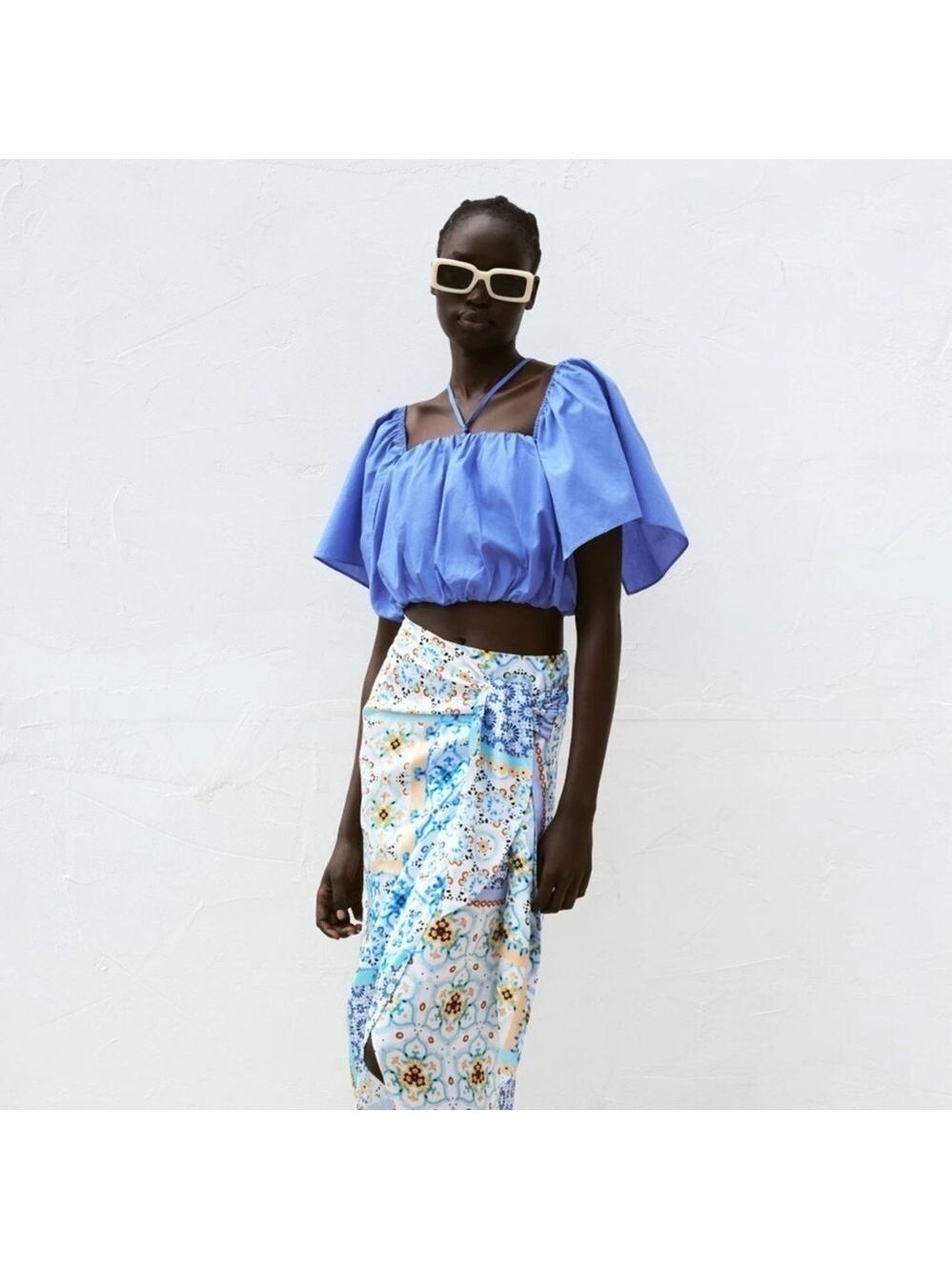 Zara Blue Ruched Ruffled Puff Crop Top - Picture 2 of 7